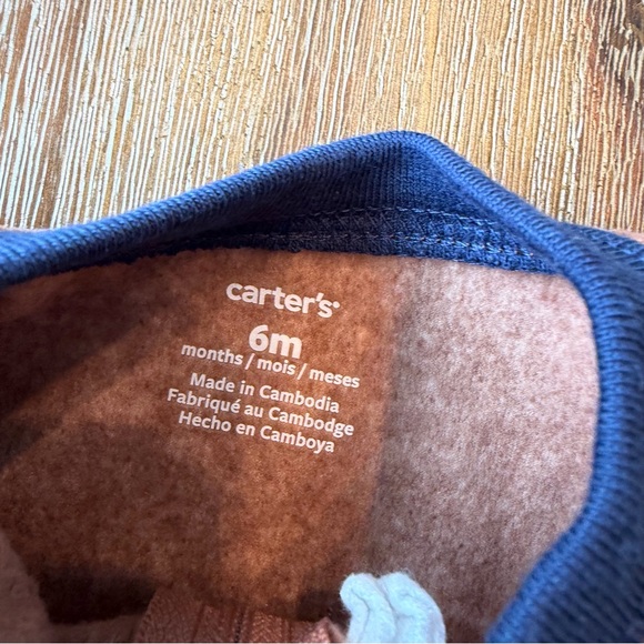4/20$ Carter's Baby Fleece Footie Footed Sleeper size 6 months - Picture 2 of 3